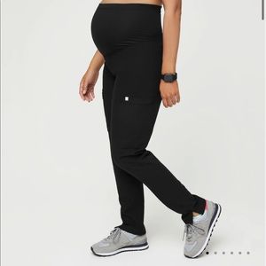 Figs Yola Maternity Skinny Scrub Pant - black size M